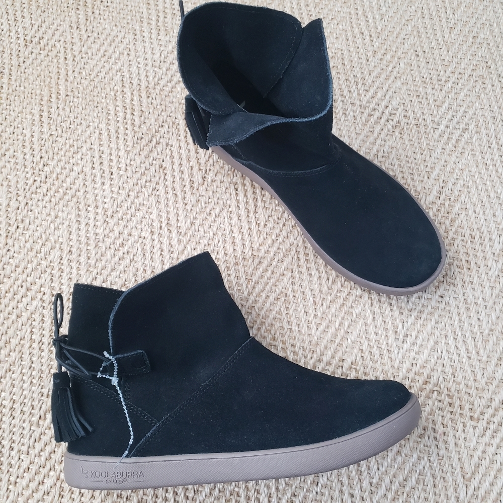 New Kookaburra by UGG Black Suede Ankle Slip-on boot sz 6